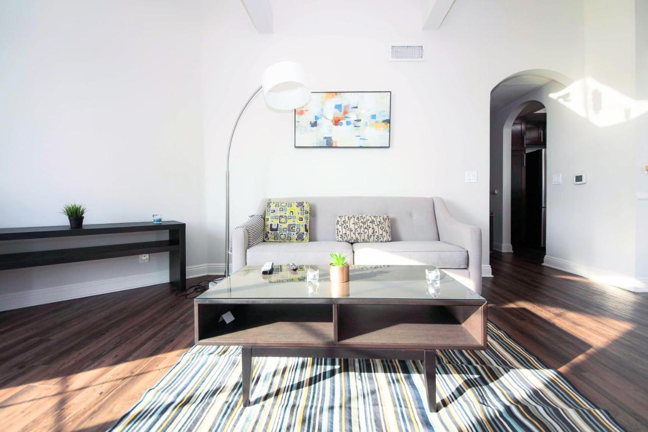 Luxury West Hollywood Apartments By Barsala Лос Анджелис Екстериор снимка