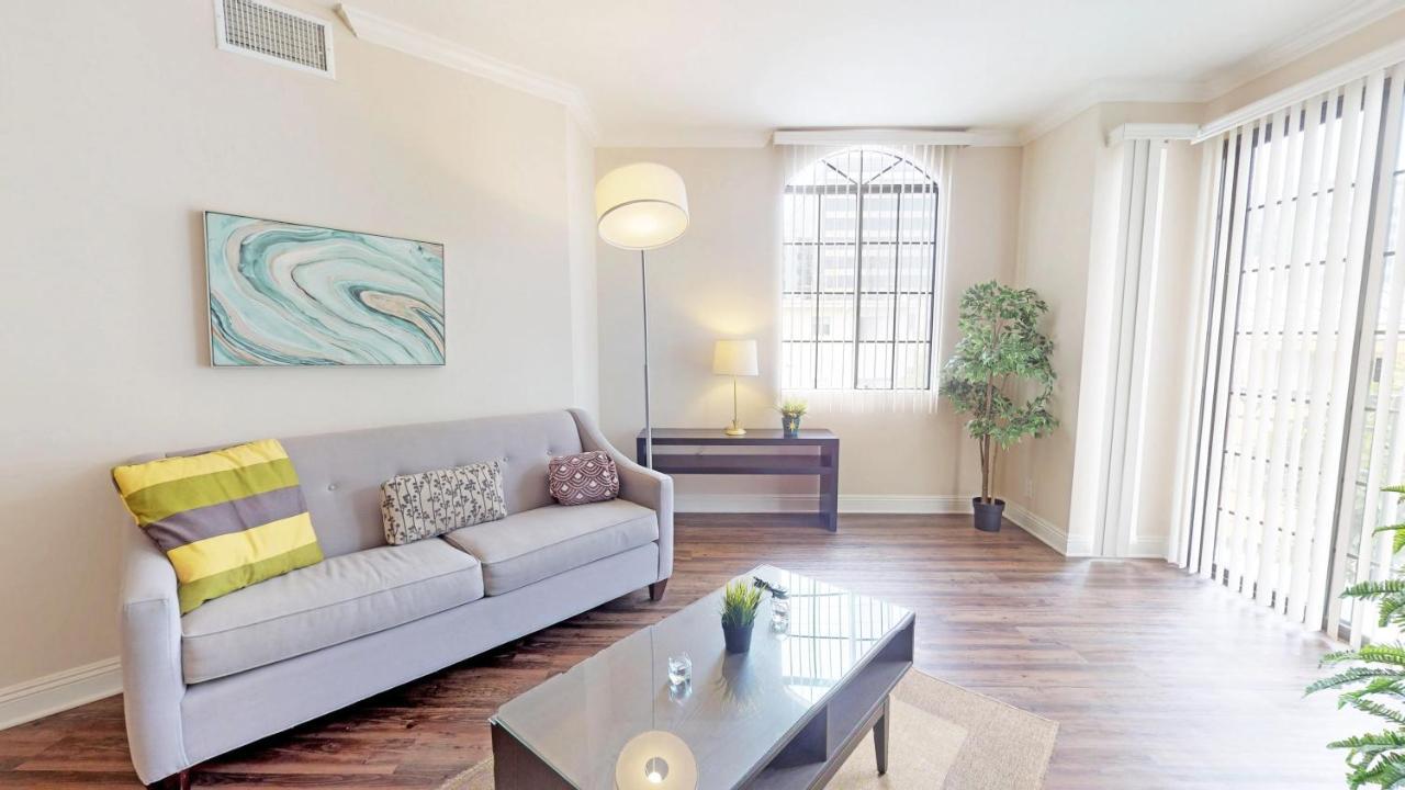 Luxury West Hollywood Apartments By Barsala Лос Анджелис Екстериор снимка